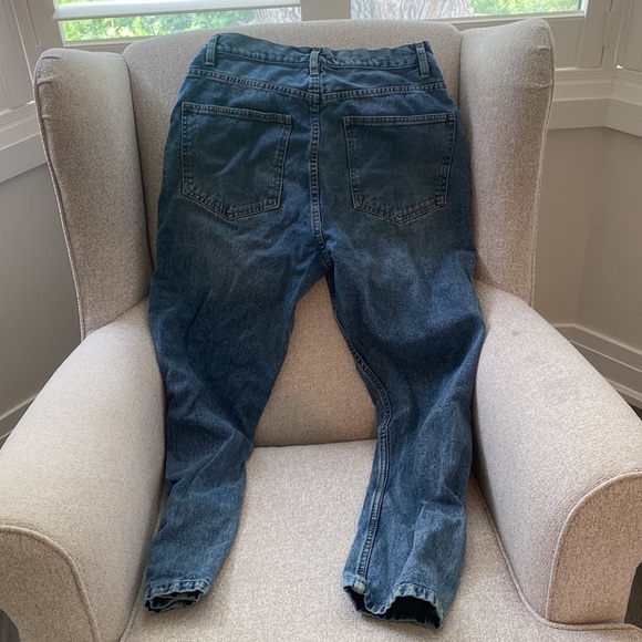 Re/use “mom” Jean - worn once Bought this year from White Cherry Boutique - Picture 4 of 5
